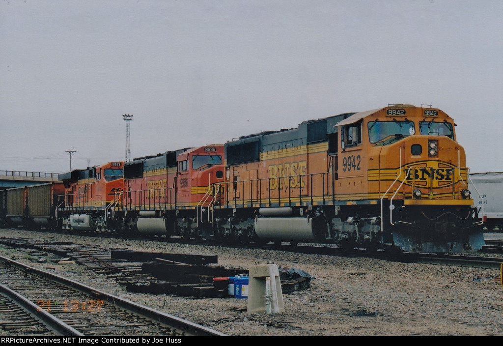 BNSF 9942 West